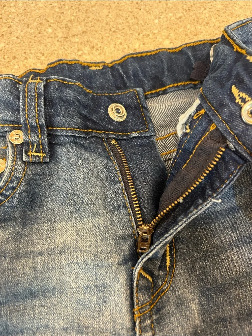 True Religion Boys Distressed Medium Wash Straight Leg Jeans Graphic Leg Logo